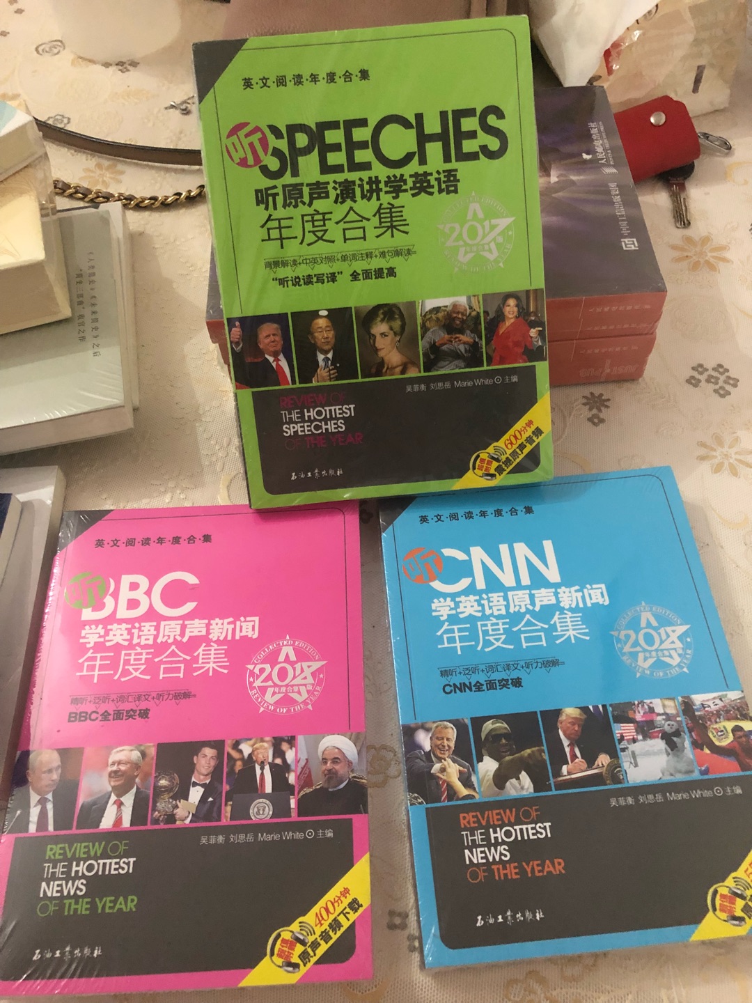 还有一箱子明后天到呢,网上购书真是实惠,多买了一倍的图书,多读书,读好书!