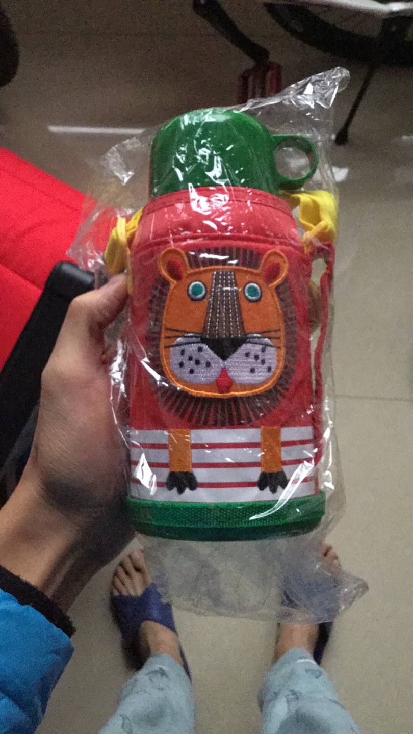 质量很好,绝对值!很好看!给儿子买的,两用!