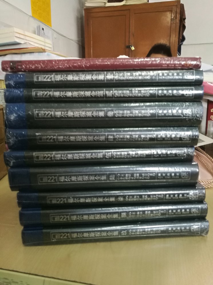 认真学习语文教学新概念新方向新变化,让我们教师的专业素质越来越强!做新时代新高考新课程**下的新型语文老师,增强自身专业素质,多读书,读好书~