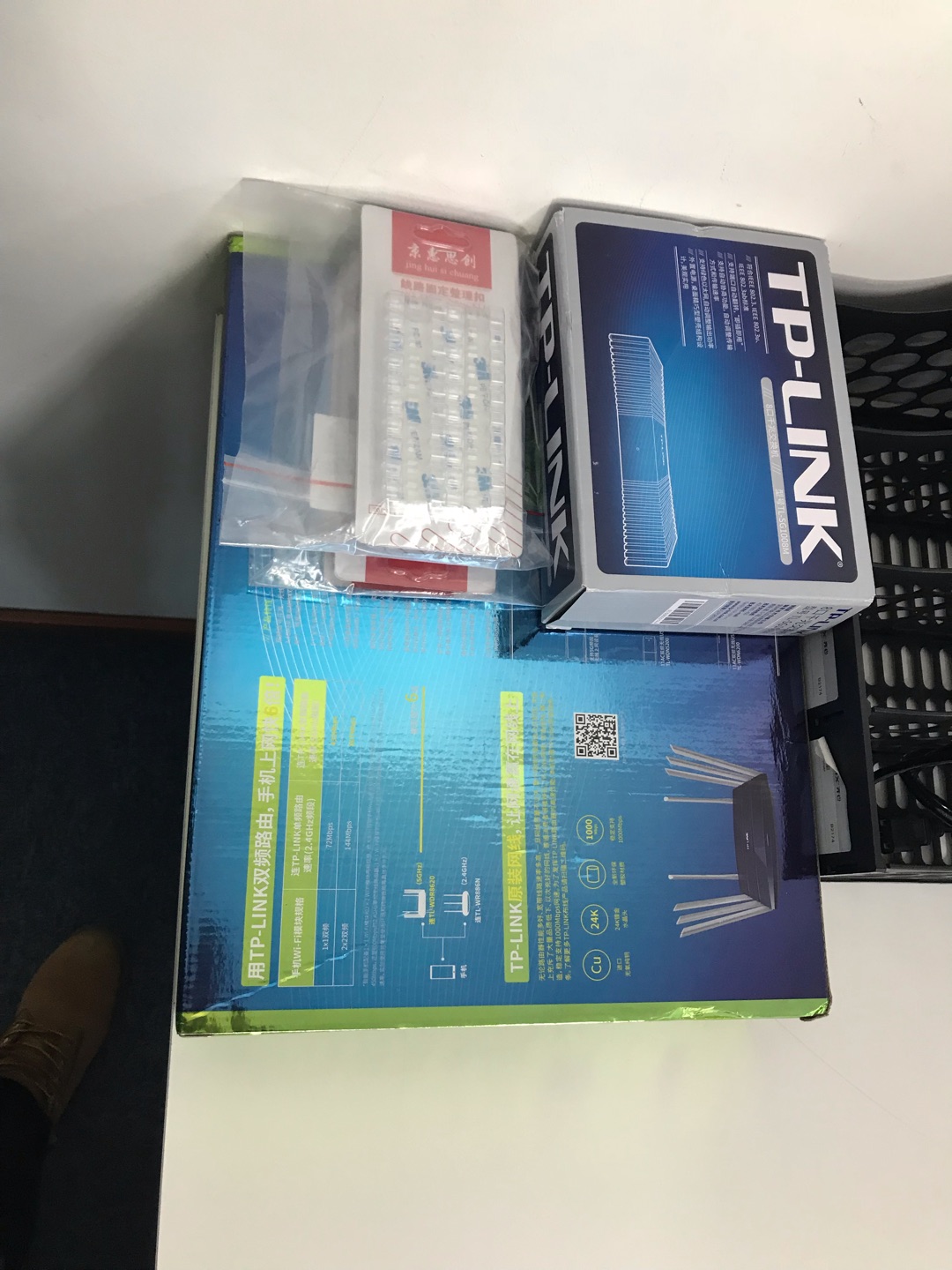 单位采购,特意找自营,配送快,上午下单,下午到,总体不错
