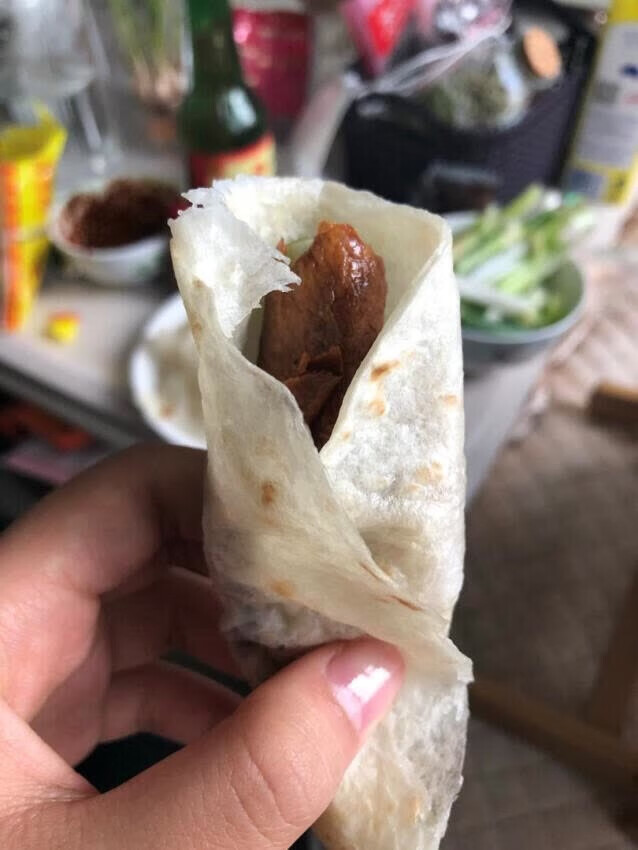 以前买过一次,说实话不咋样,这次搞活动便宜又买了一次,确确实实不好吃,和新鲜的没法比,不要浪费钱