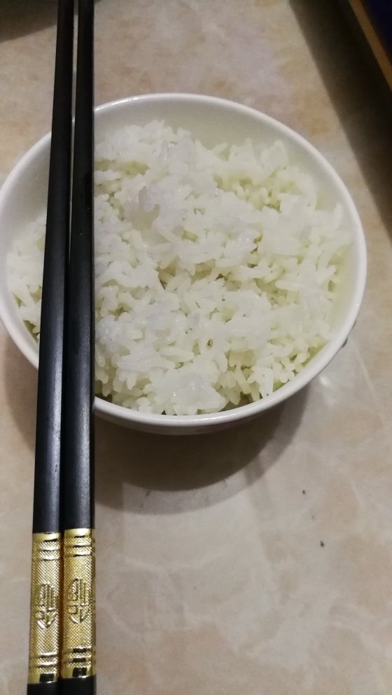 很不错。这个米煮了米饭很香好吃