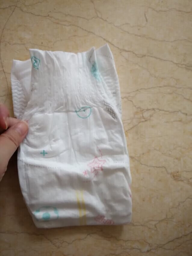 朋友推荐的 买来还没用 备着 用了之后再追评