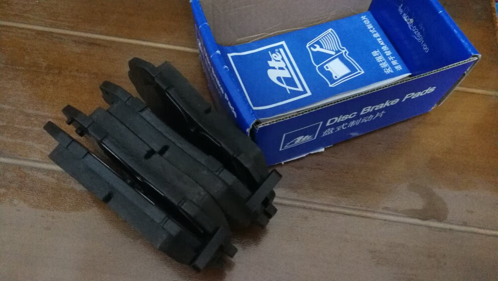 比上一次买的那suoluofei做工好一万倍,表面整齐光滑,果然欧美第一位的,确实可以。待安装后看看效果再做评价,看看是否存在异响等问题。