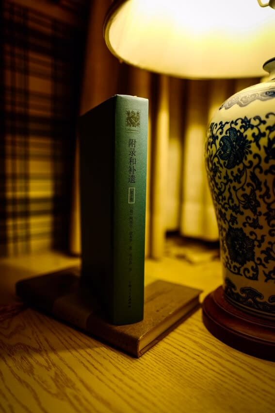 图书总体不错的,可选择的东西比较多,经常有各种促销活动,但是促销力度越来越小!另外自营快递确实很棒,送货速度快,态度也很好!