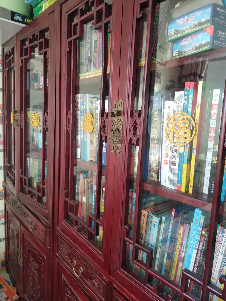我为什么喜欢在买东西,因为今天买明天就可以送到。我为什么每个商品的评价都一样,因为在买的东西太多太多了,导致积累了很多未评价的订单,所以我统一用段话作为评价内容。购物这么久,有买到很好的产品,也有买到比较坑的产品,如果我用这段话来评价,说明这款产品没问题,至少85分以上,而比较垃圾的产品,我绝对不会偷懒到复制粘贴评价,我绝对会用心的差评,这样其他消费者在购买的时候会作为参考,会影响该商品销量,而商家也会因此改进商品质量。