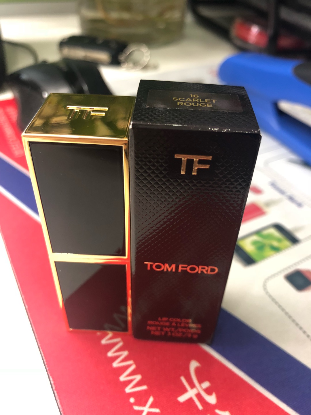 499-150买的~也不知道划算不~tf16号颜色挺好看~素颜也能用~有气质~就是日期不太新鲜~只有2年用了~