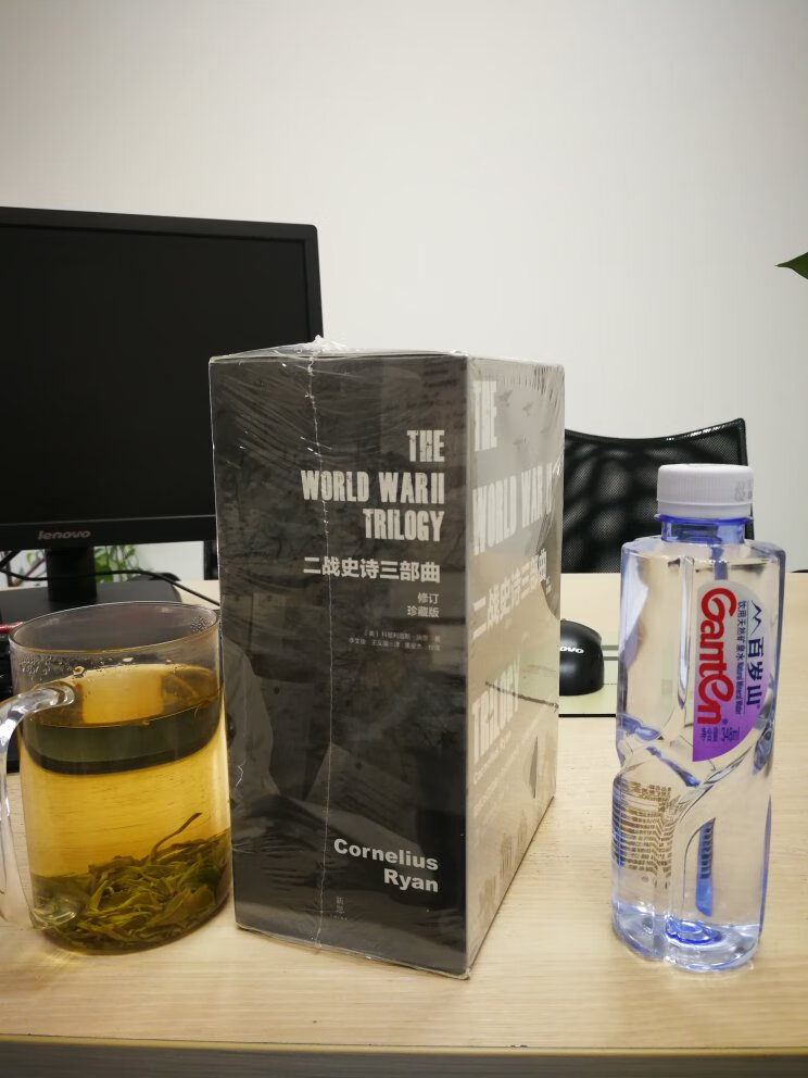 好书!都是值得珍藏、欣赏和交流的好译本,世界历史上的政治、经济、军事、文化等诸多方面都有涉及,销售都是正品,值得信赖,如果价格再能优惠一些就更棒啦?!