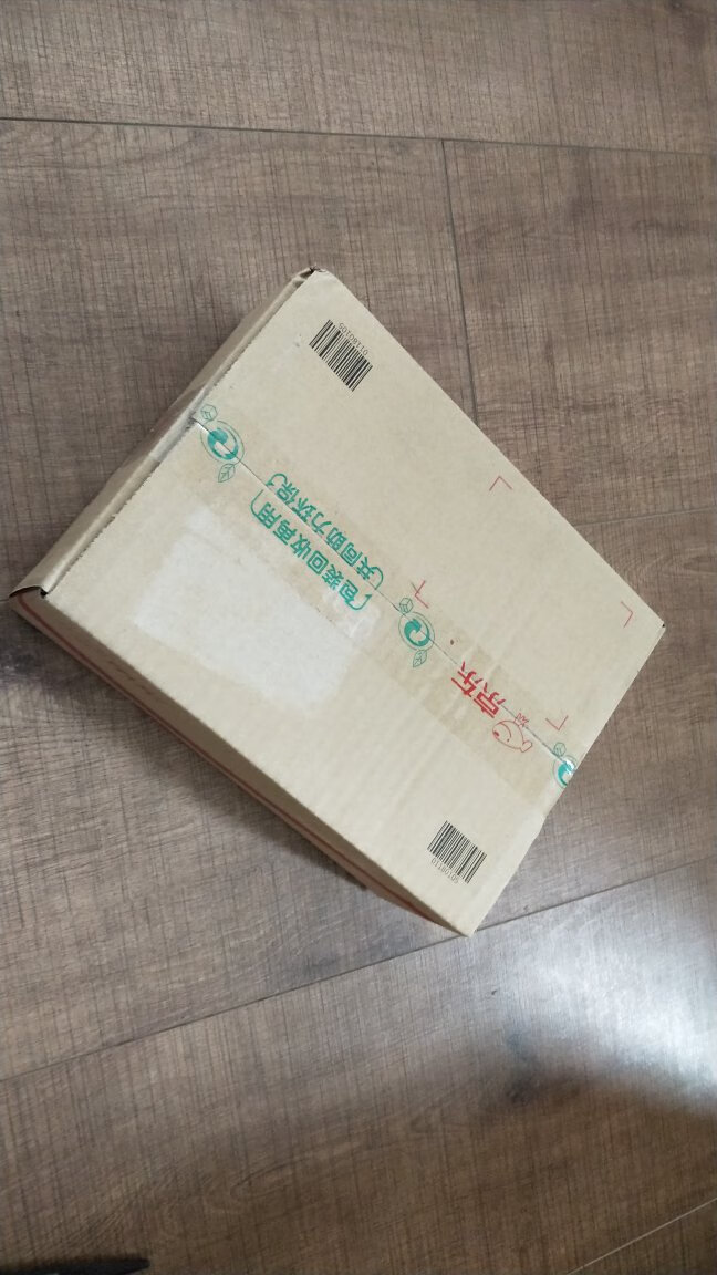 为了孩子增加阅读,增加理解能力,上小学得难度高一点的书,自己也不知道选择什么,看名字选择的,没有读,满79优惠30购买的,包装很好,喜欢购物!