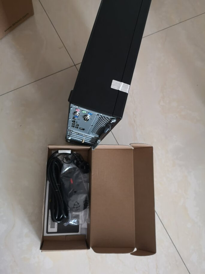 送货快,机器组装简单,运行速度快,装360会与自带安全软件冲突,建议不要装360。