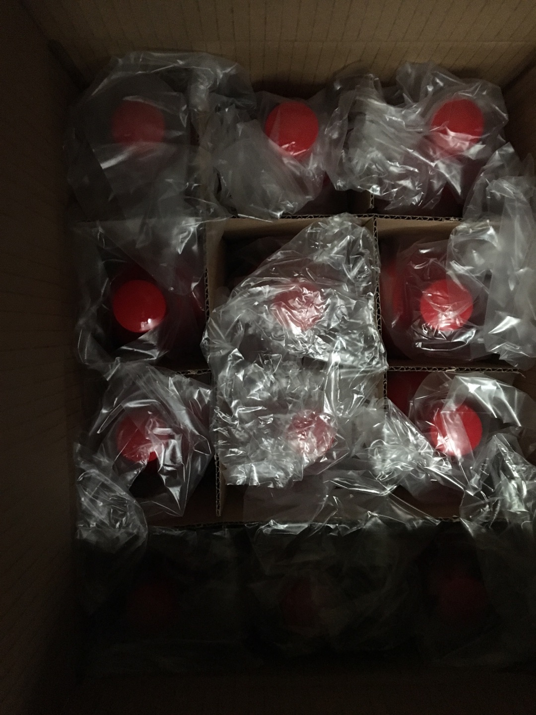 还没有喝,不知道味道怎么样,酒比较新,仙存放一段时间喝,口感更好,399价格实惠。
