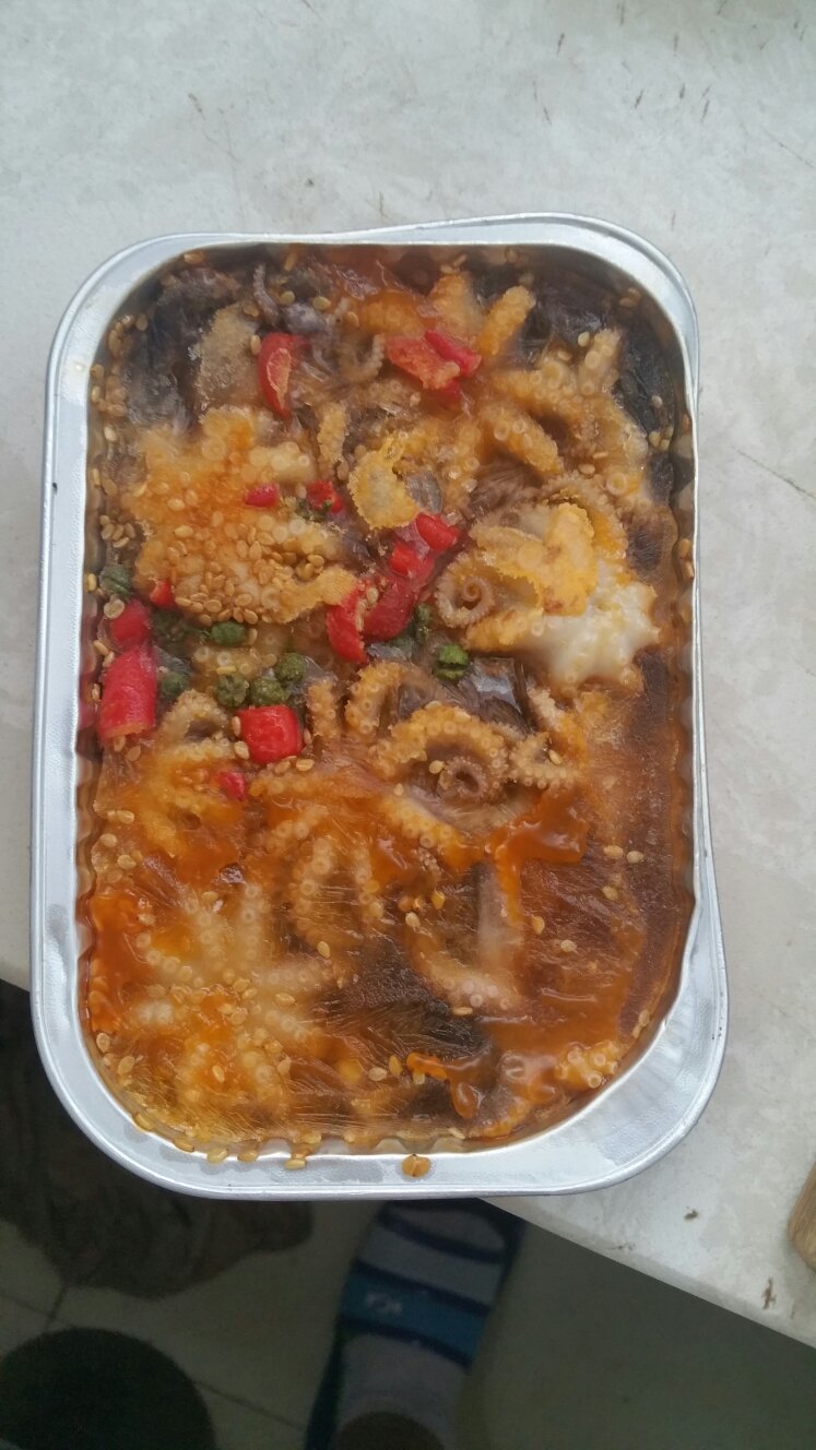 口味不错,又麻又辣还略带点甜,复合麻辣小海鲜的口感,就是量少点