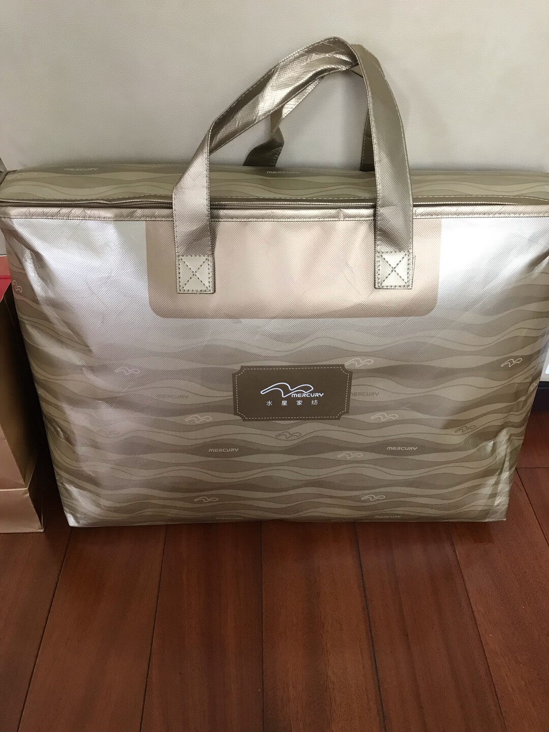 买了两条,一条拆开用了,挺好的软软的,下次还会再买。