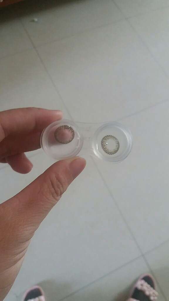 活动买的,戴着玩吧