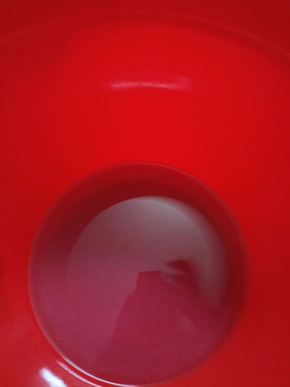 衣服质量不错,大小和厚度很合适。