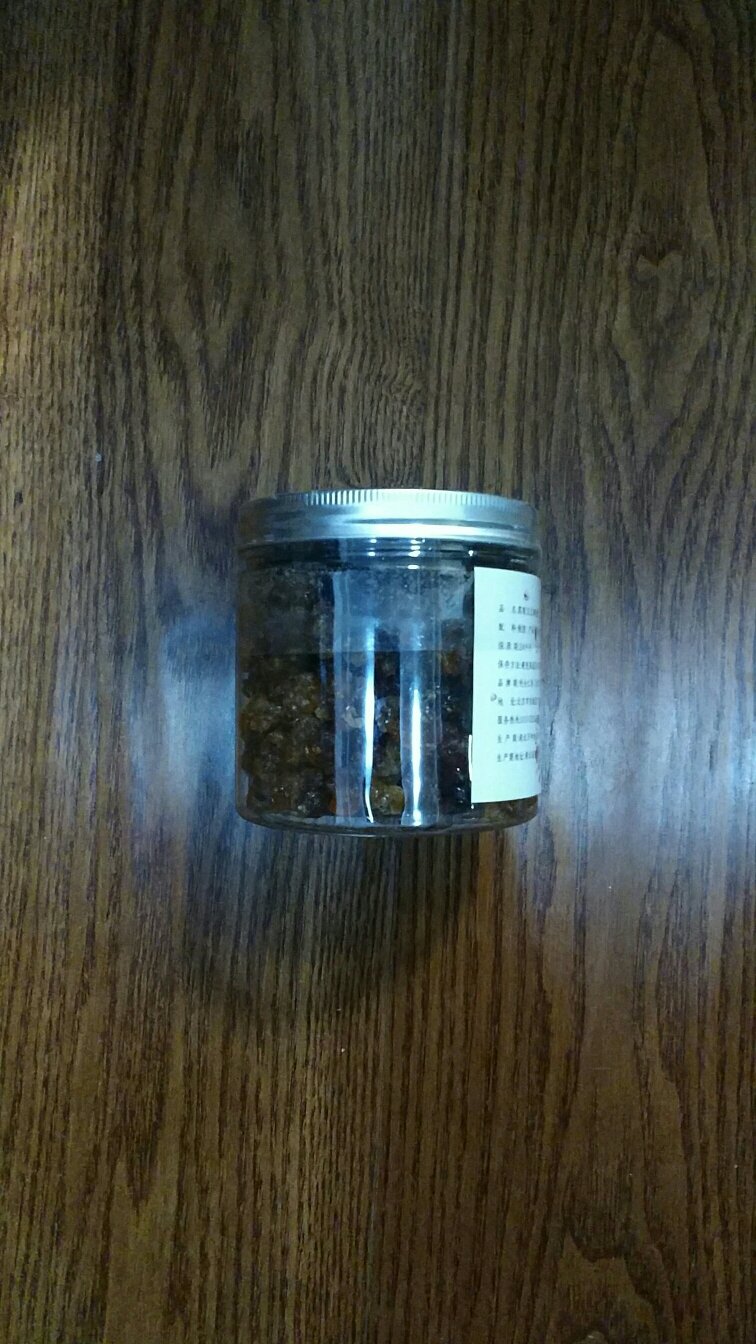 松子很有营养,但不可多吃。