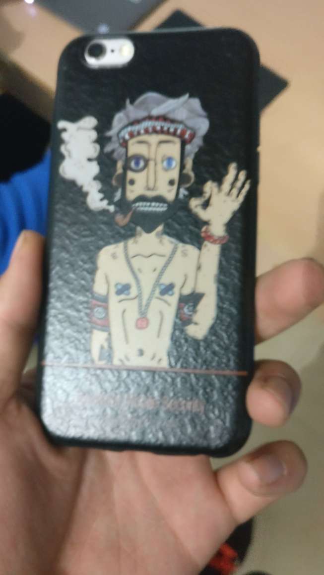 东西很帅 手感很好 酷酷的