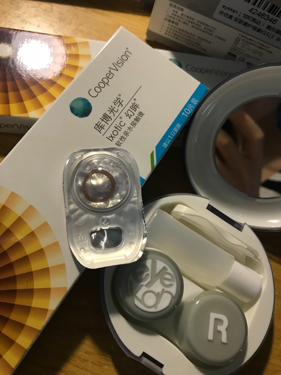蛮美的呀?还没试戴但觉得应该是不夸张的日常款