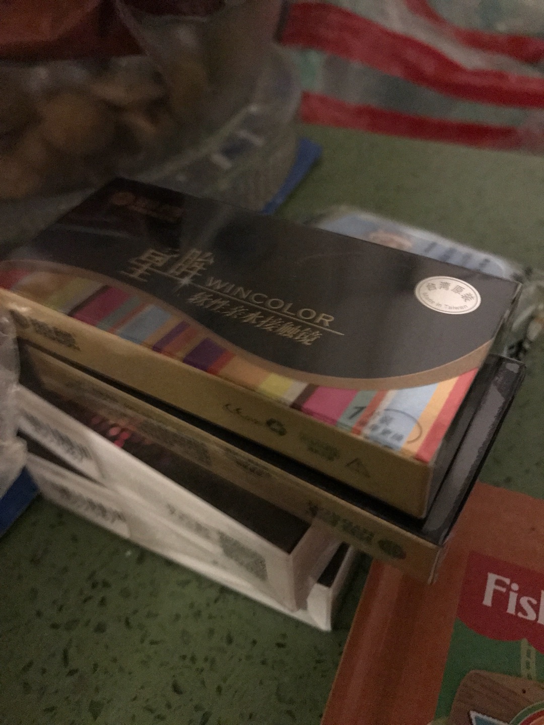 不错。。美瞳换的比较快,每次买半年抛,带2,3个月就扔了。很便宜