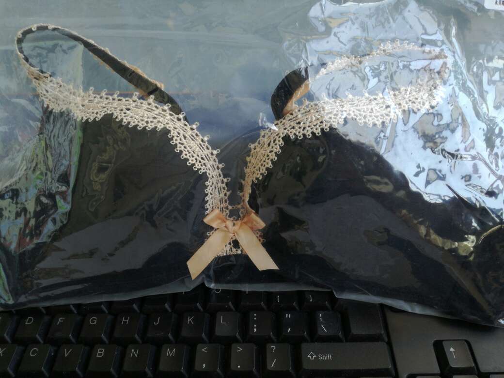 感觉质量一般,不值*买贵了,感觉也就值个*,请想买的人注意了