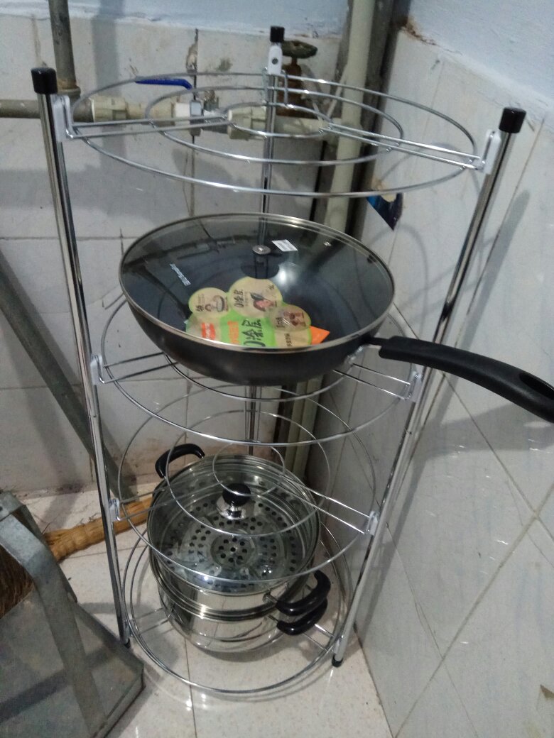 材质还行,是好的不锈钢,整体还挺好的,大小刚刚好,感觉有点单细!