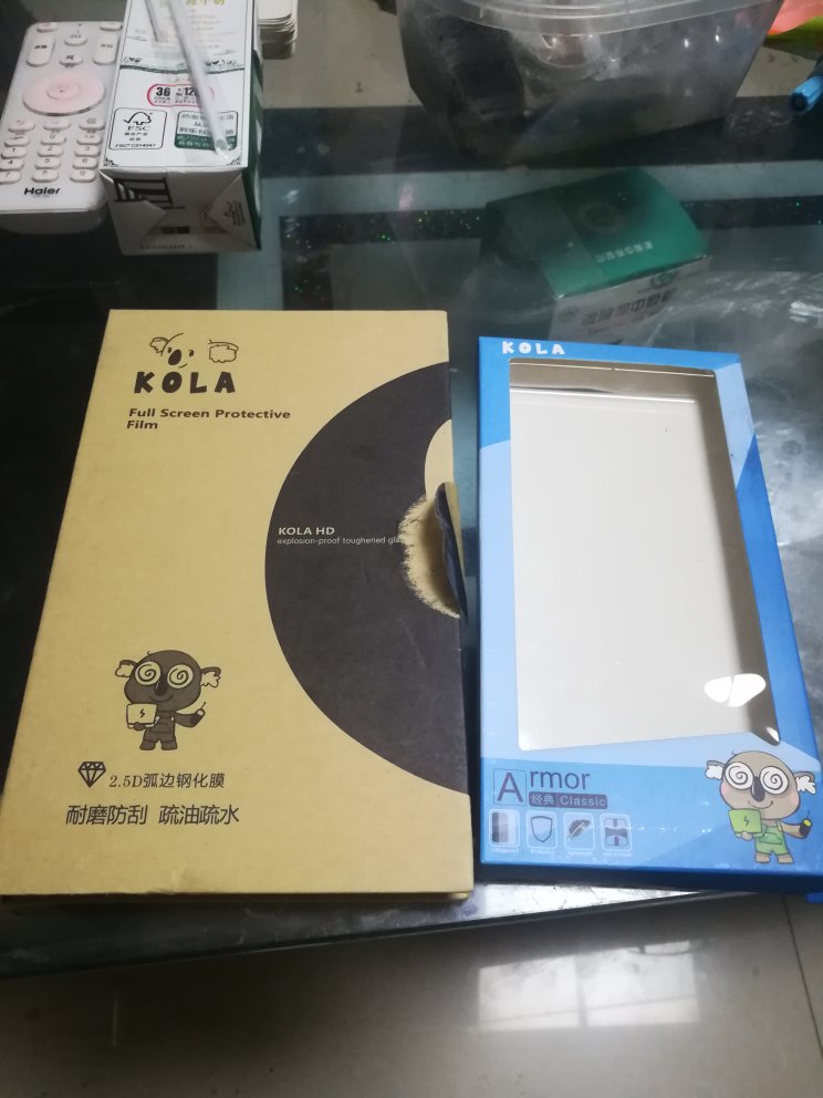 手机壳大小正合适,但是硅胶有点硬,按键按起来不太灵敏!