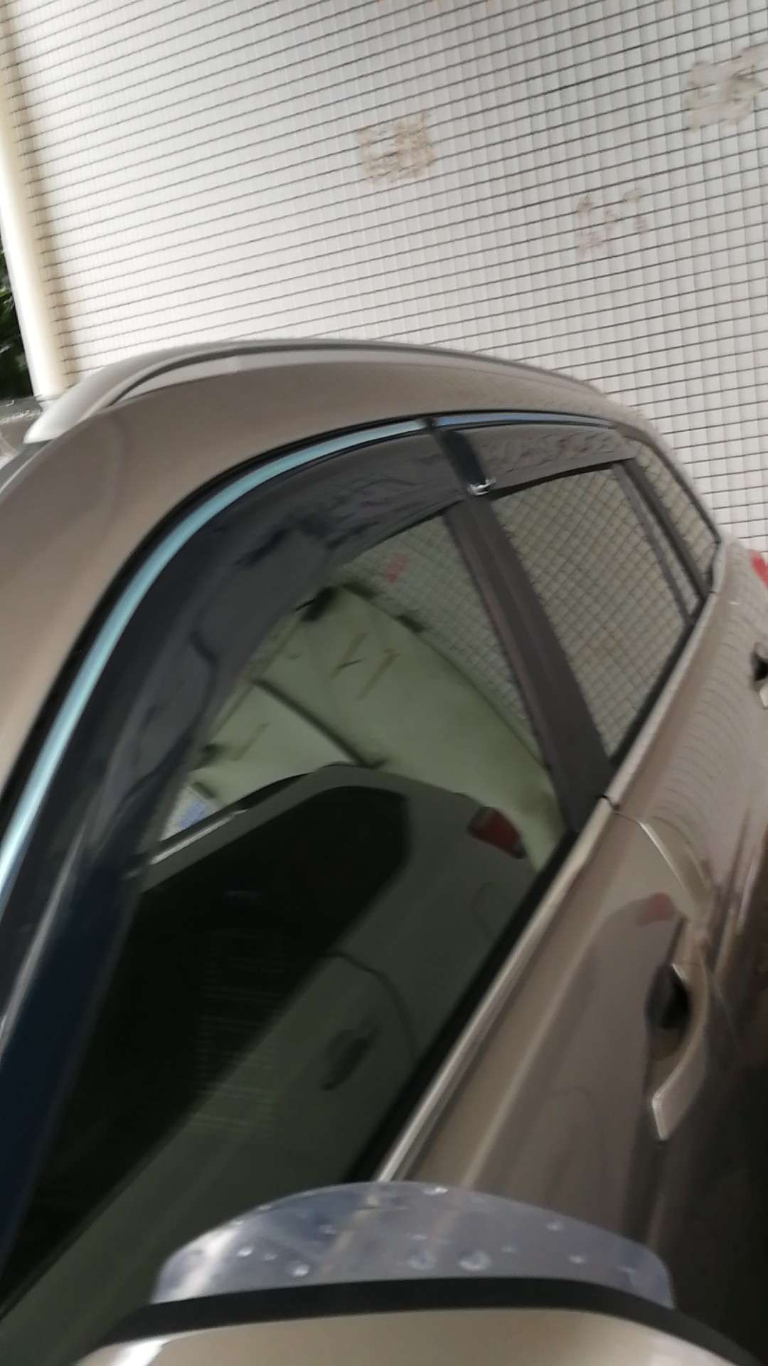 东西不错,自己动手贴上去的,物流也是极快极快的