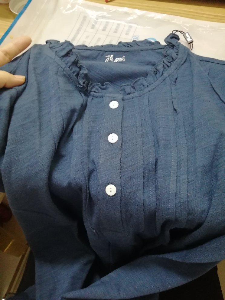 布料摸起来好舒服,下次还要买
