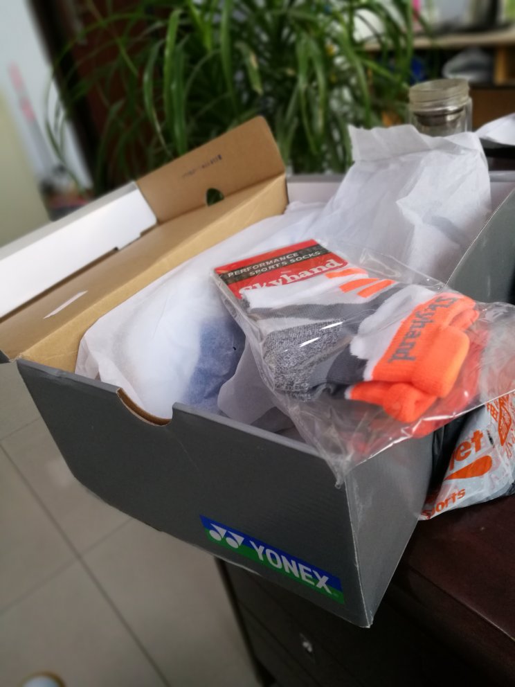 是正品,从此店买了很多次了,值得信赖。