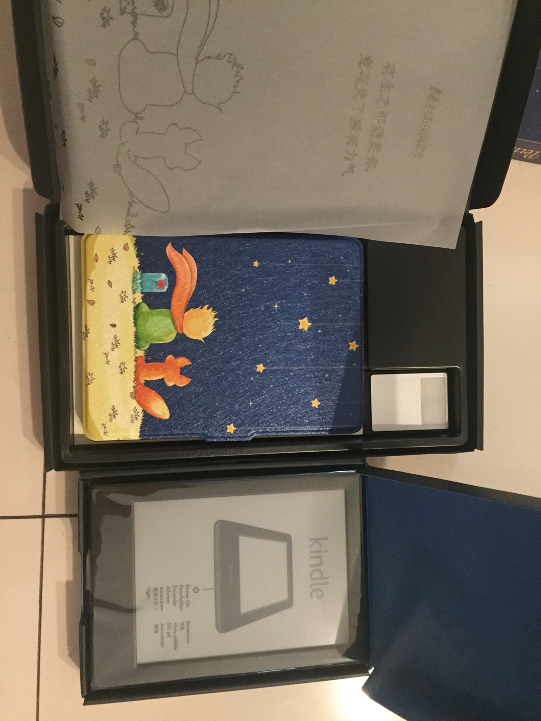 买的套装价格更优惠且方便,钢化膜有点短了,其他都不错。