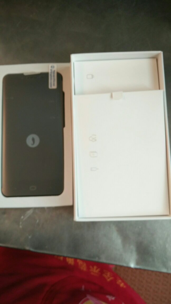 挺不错的一次购物,下次还会买的,服务态度很好!!