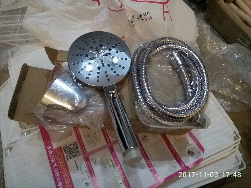 半价,买的挺合适的,就是家里的水压太低了,效果并不是特别好