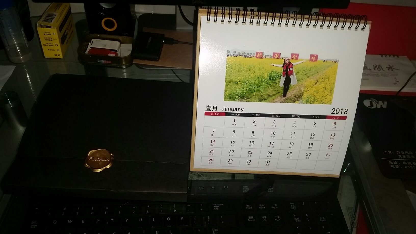 非常喜欢,相册质量不错!专业级,制作快,包装好!物流快!准备把电脑的库存,在店里多冲印些照片。