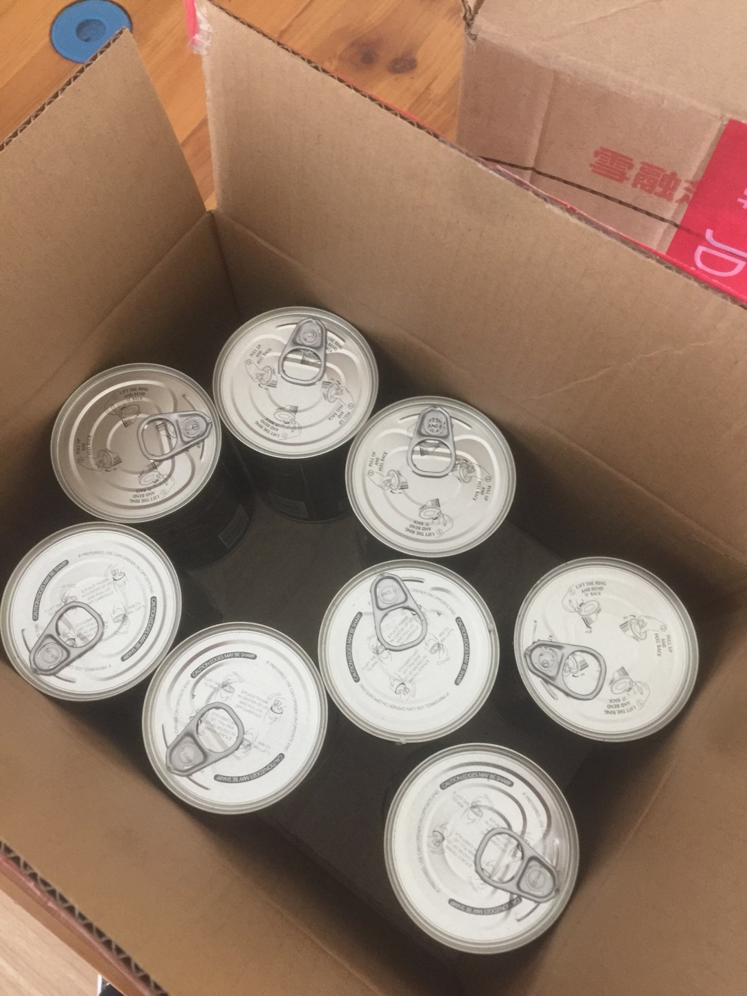 一直信赖商城,物流配送给力,送货员服务态度真是业界良心!物美价廉,活动价格满减优惠,包装完好无损,五星好评!非常满意的一次购物!