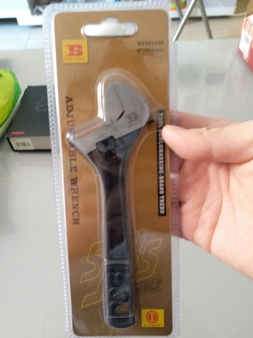 物流迅速,东西沉甸甸的,看起来很不错!