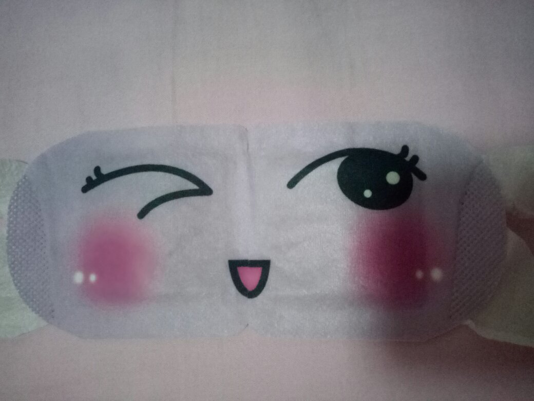 很舒服,暖暖的,还有眼霜