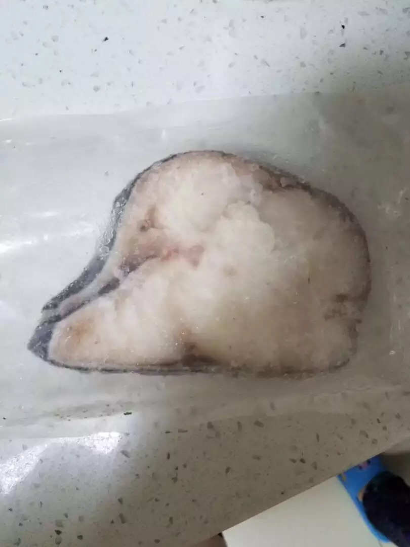 买了好多,孕期多吃点鱼吧。加油加油