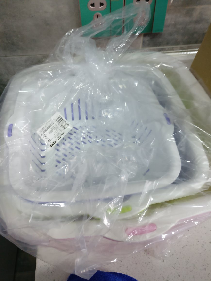 物流快,东西美观大方,可以!赞(/≧▽≦/),双十一买的~~~