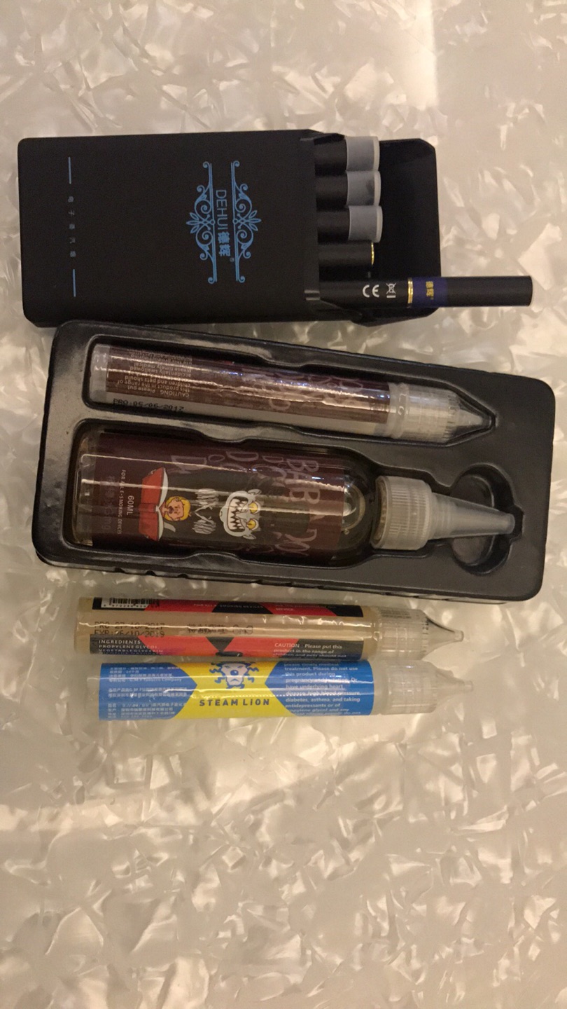 不错,烟雾量适中,送的烟油也不错