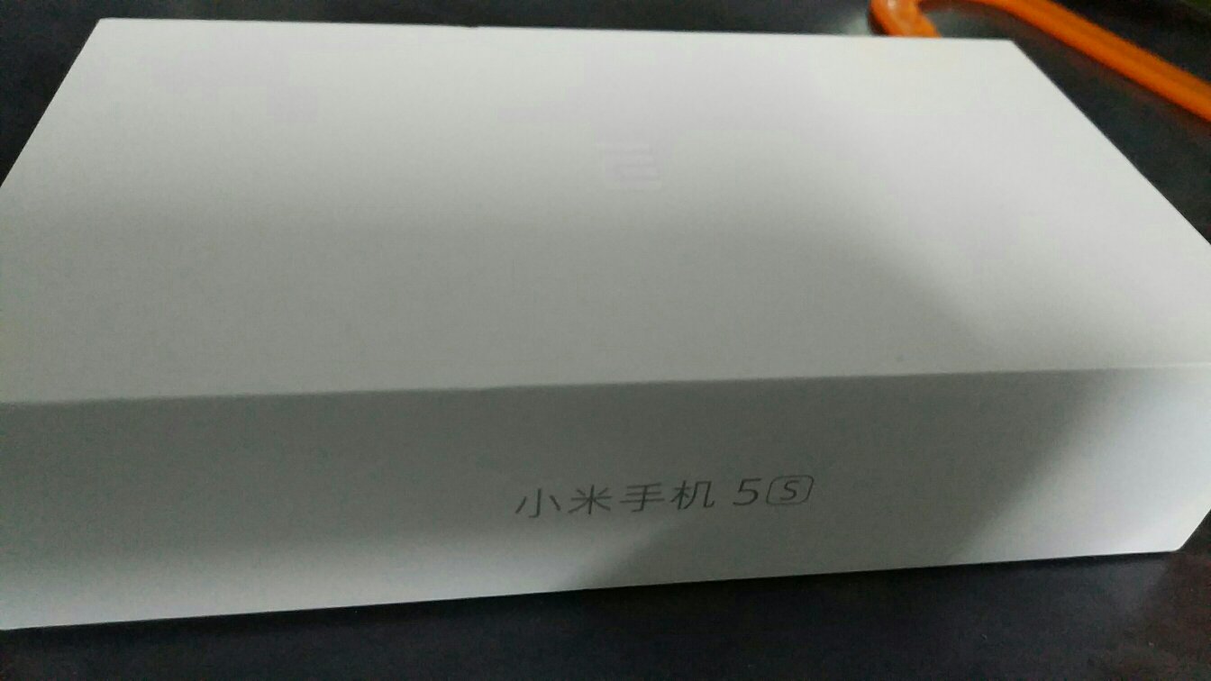 95新原厂膜还在,基本很新机一样,跑分还行够821水平,小米还行,国货加油