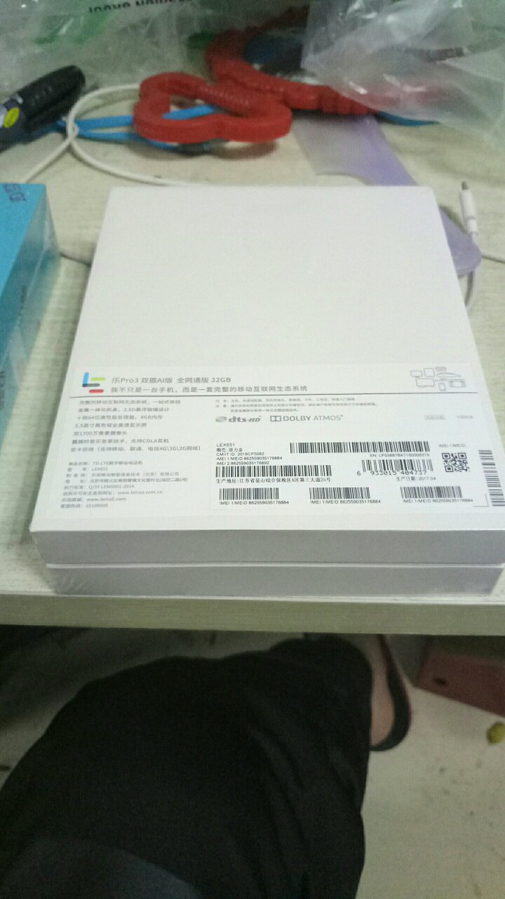 过年送长辈的, 这是第三次在购买乐视这个品牌,尽管乐视现处在风口浪尖,不过依然支持乐视,加油 附加一句 本人就用的这款 王者荣耀 …飞车 一点不卡