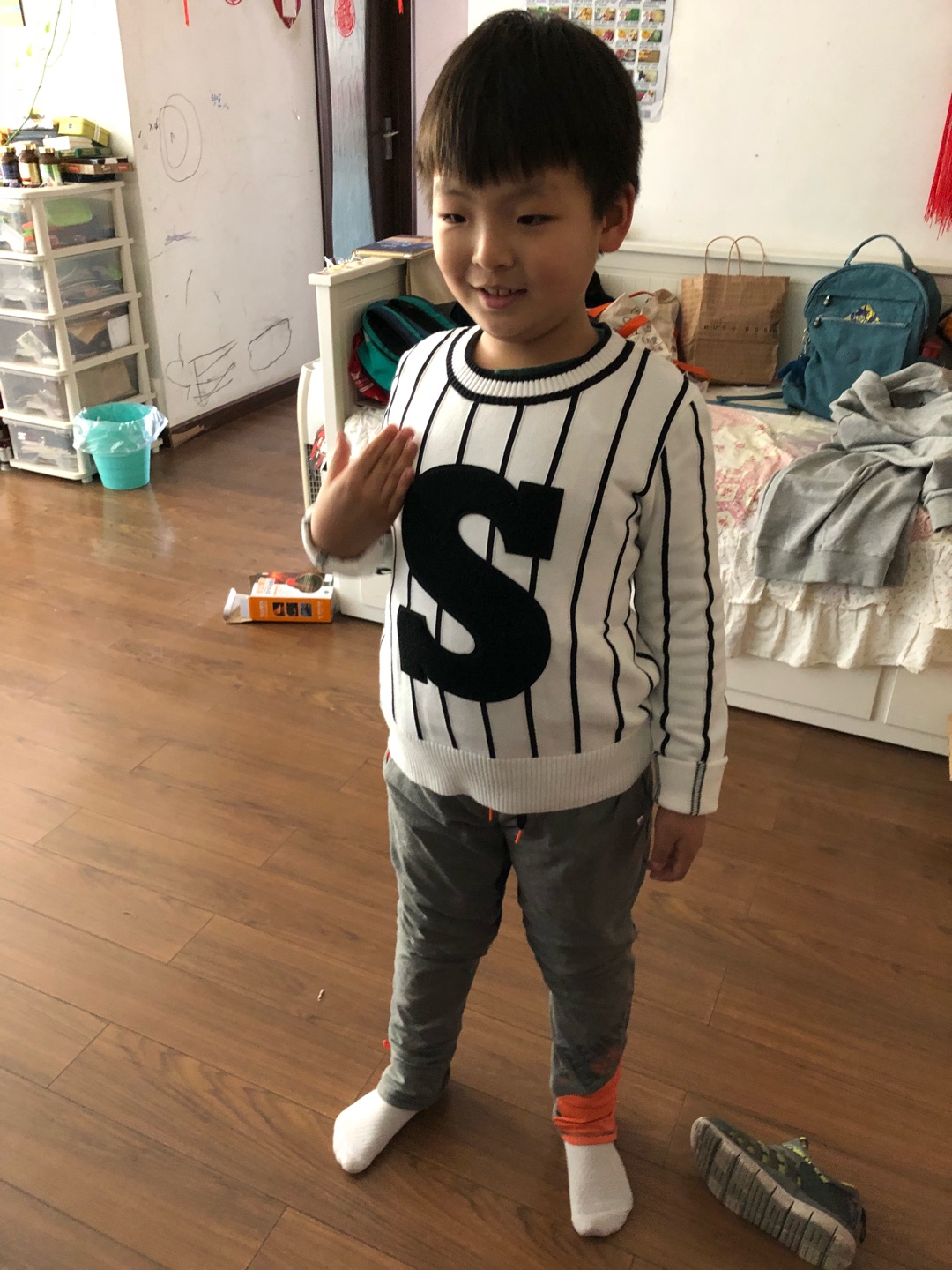 很合适质量也很好,快递员太敬业了都大年三十了还在为客户送货太辛苦了应该为他们点赞