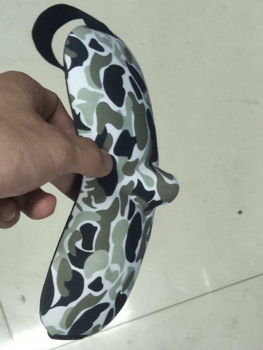 防光效果不错,戴着挺舒服的