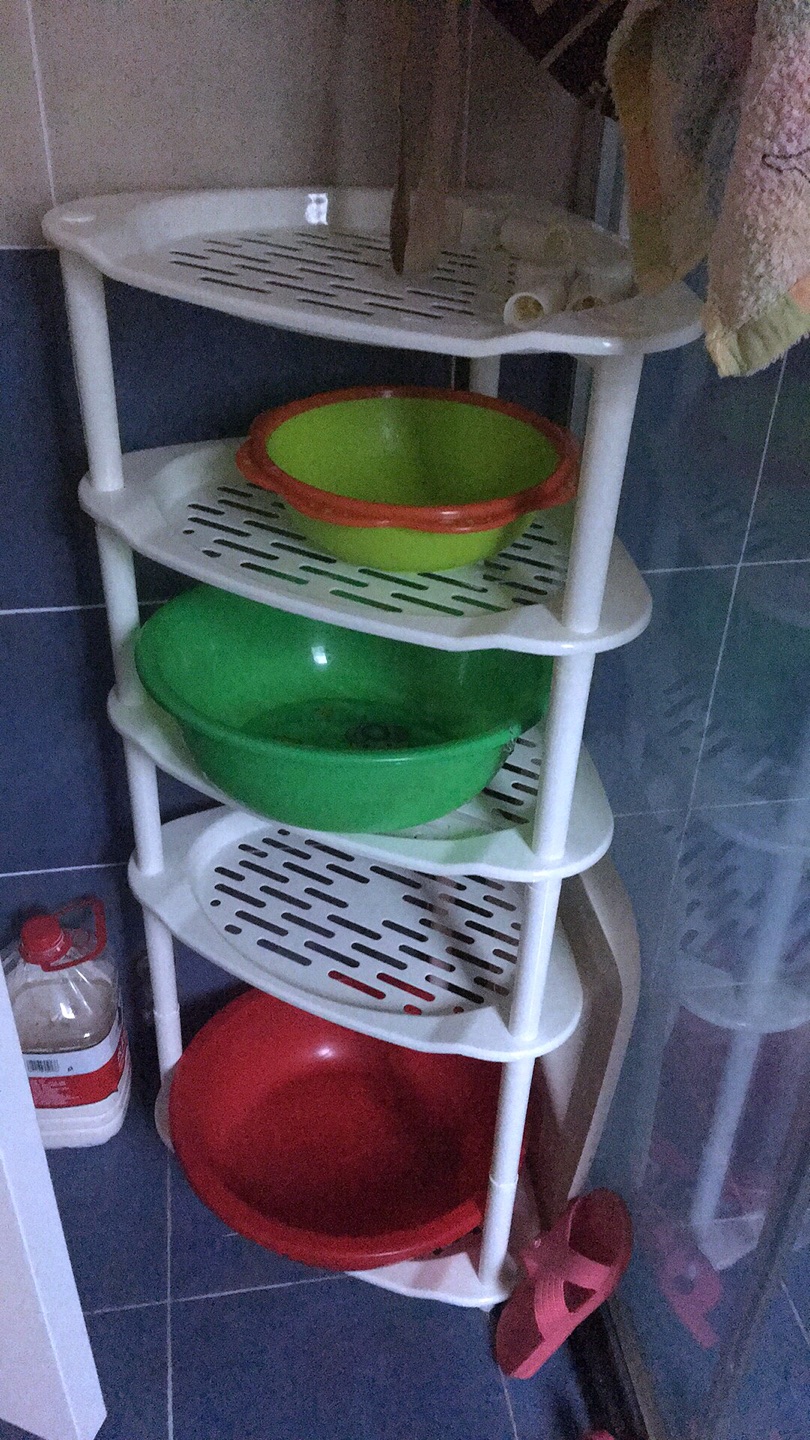 安装比较简单,质量看着也不错,没装轮子