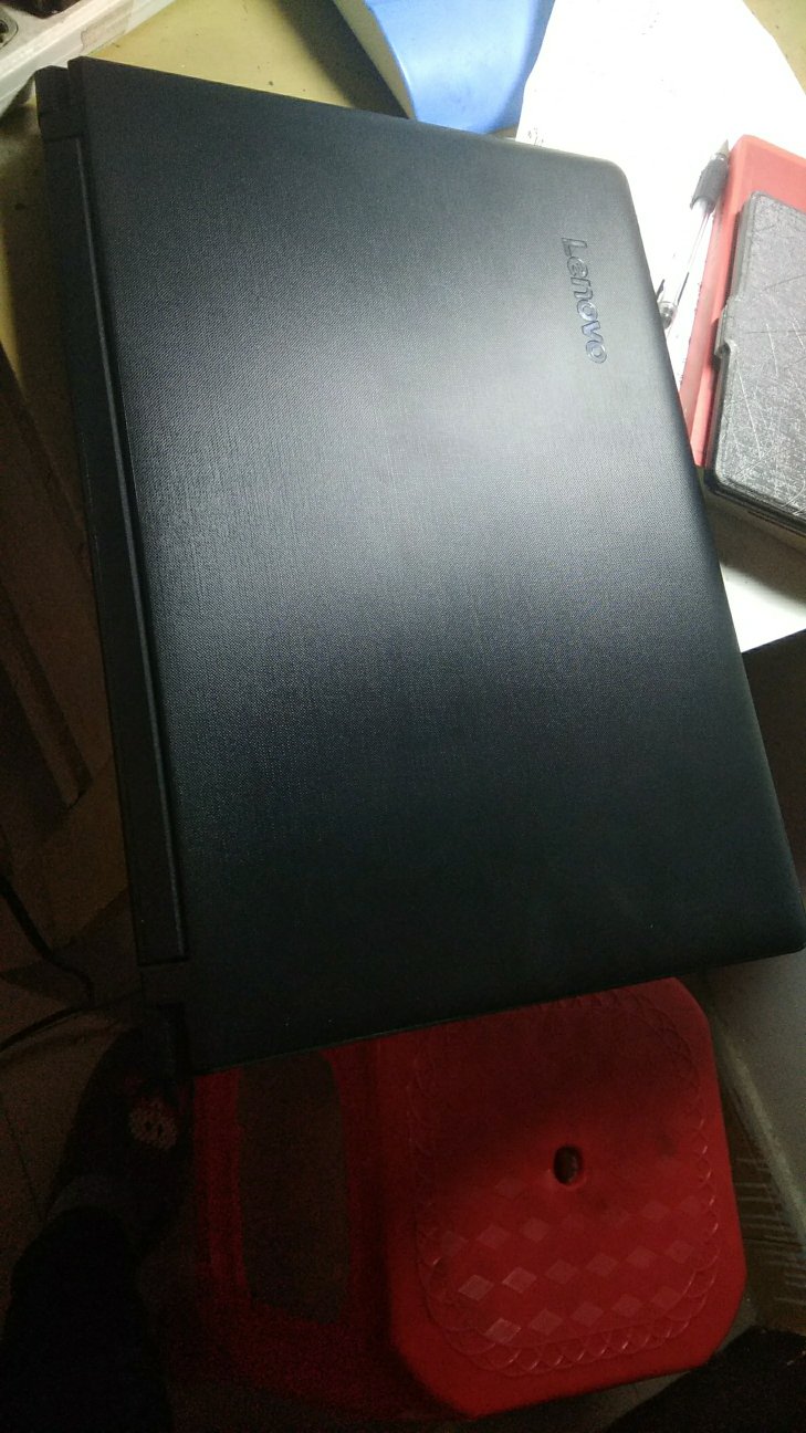 优点3000多,i5 7200u,8G+1T,性价比高缺点屏幕分辨率低,色彩不鲜艳我的充电器没有转换器
