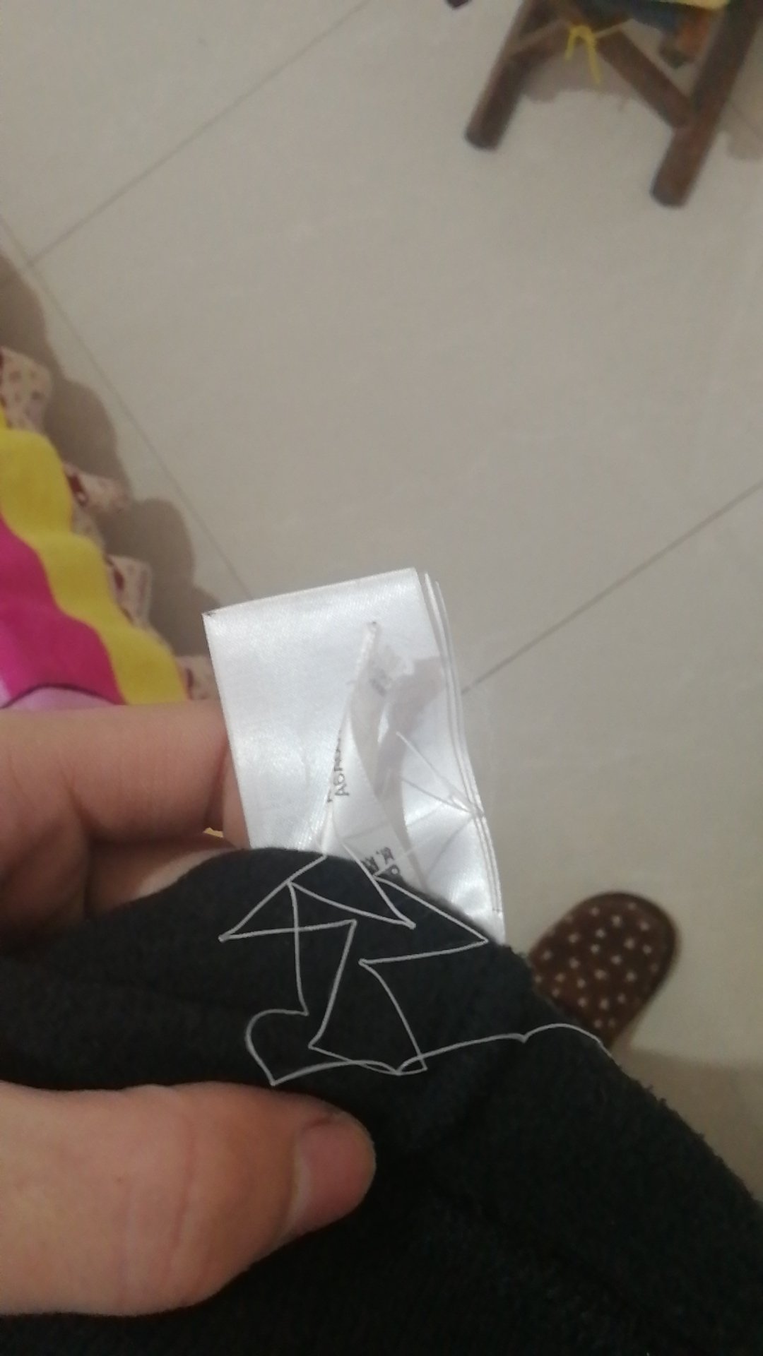 假的吧,这才穿了几天就开线
