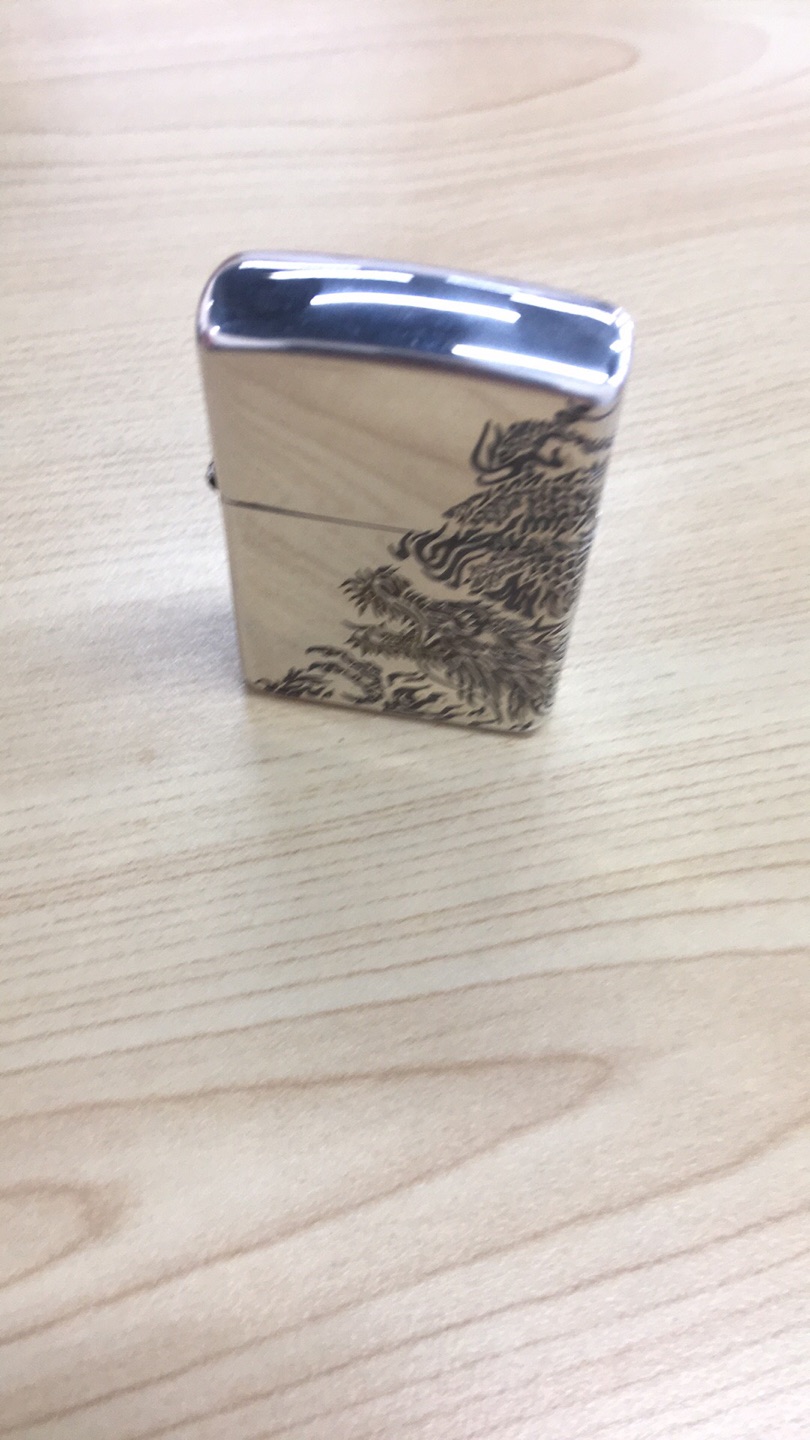 拿在手里沉甸甸的质量不错值得推荐,手感质感很好,而且灵敏度很高,下次还来。。