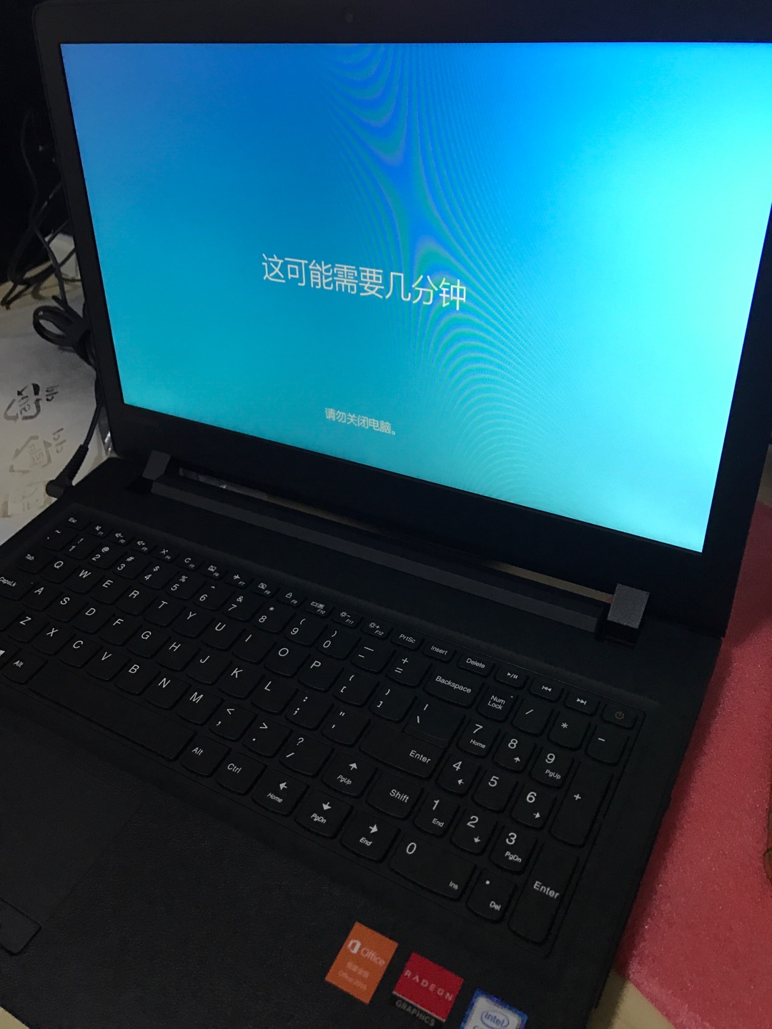 发货速度超快,回家就打开试了下,还是可以的,运行速度也可以,多话也不说了