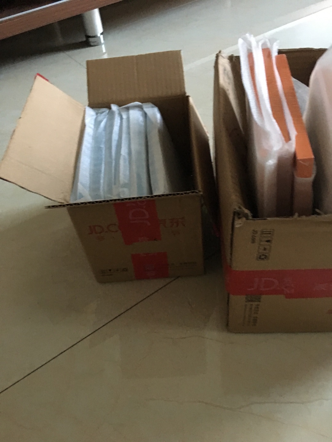 很好的相框??价格也不是很高非常喜欢不错?