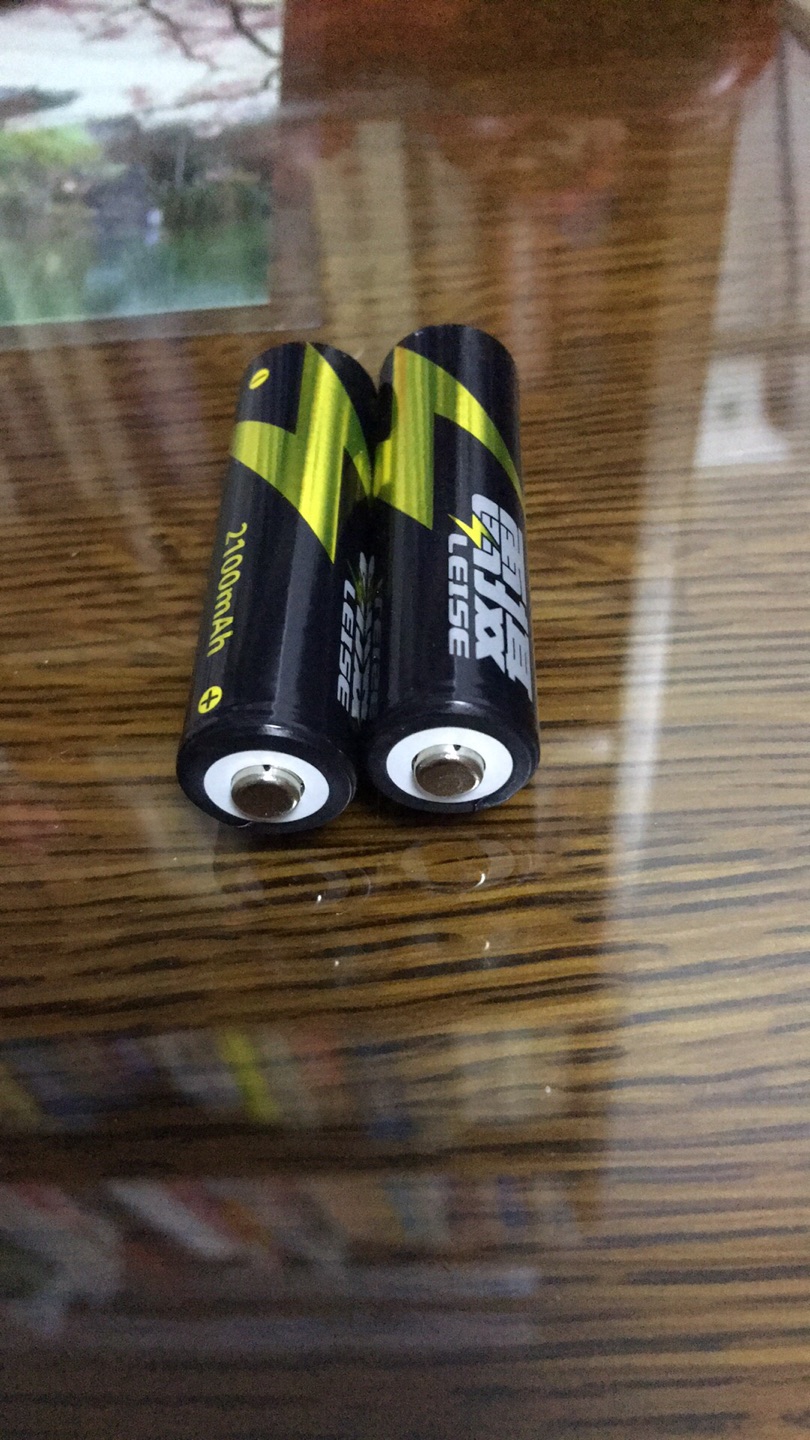 很便宜,质量也可以,8节可以用很长时间